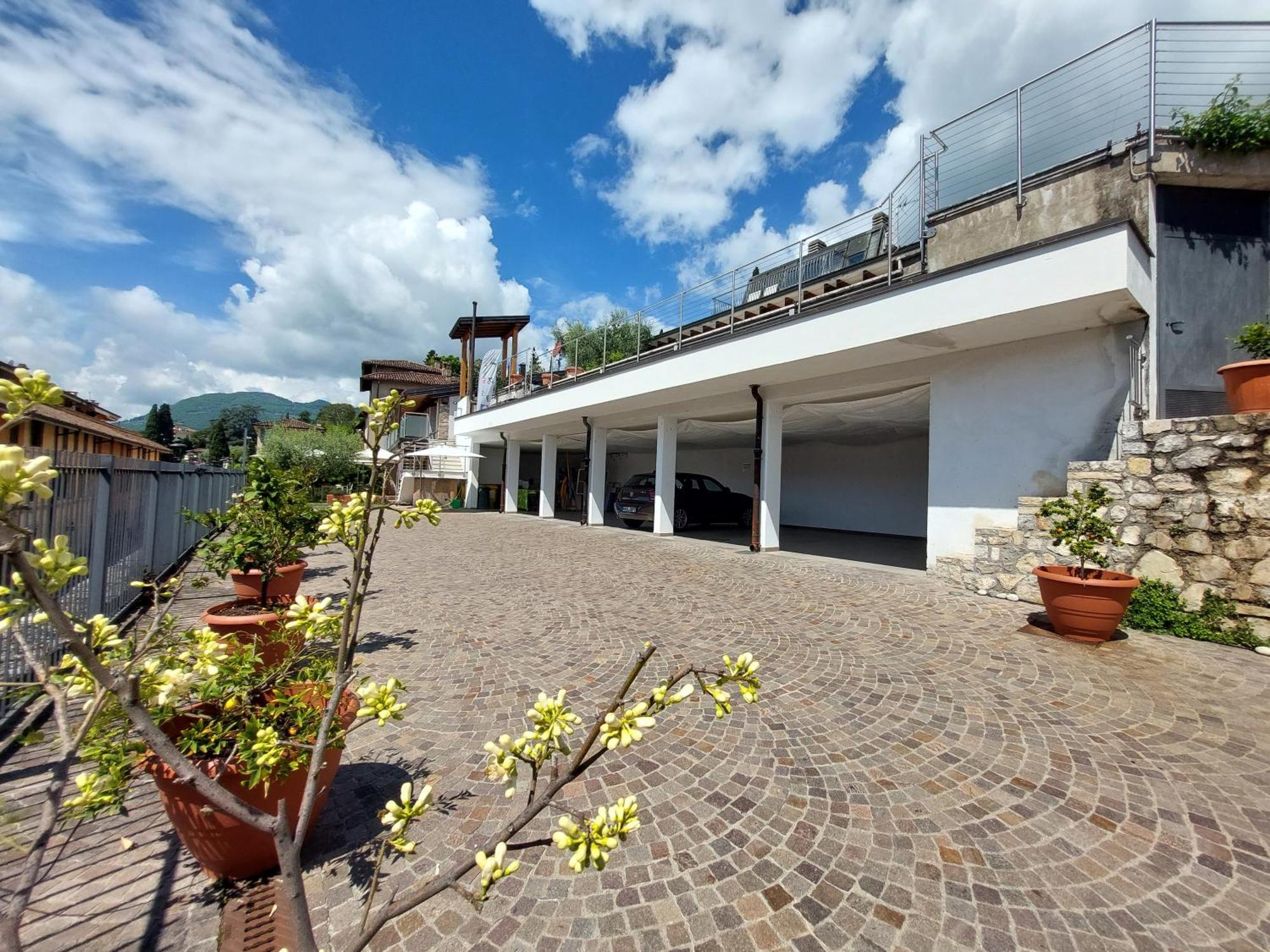 Pizzocolo Resort Fasano Gardone Riviera Exterior foto