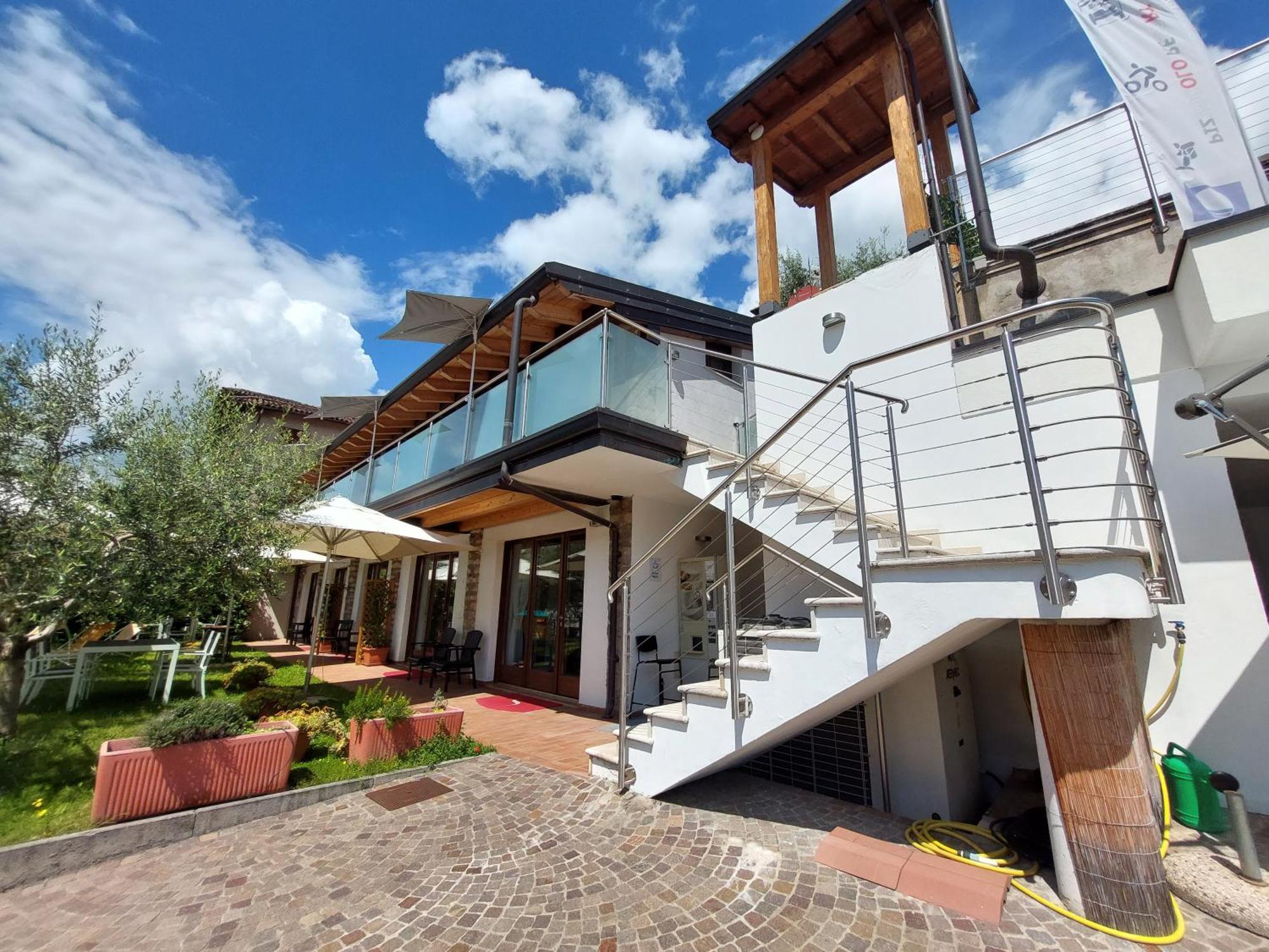 Pizzocolo Resort Fasano Gardone Riviera Exterior foto